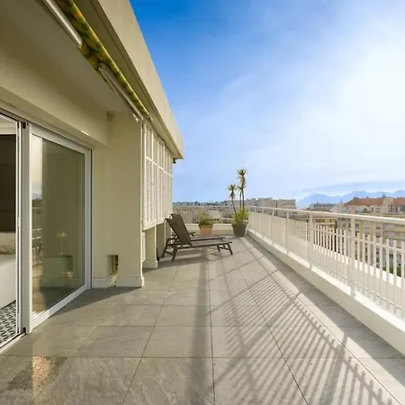 Penthouse 4 - 50m De La Rue D'antibes Daire Cannes
